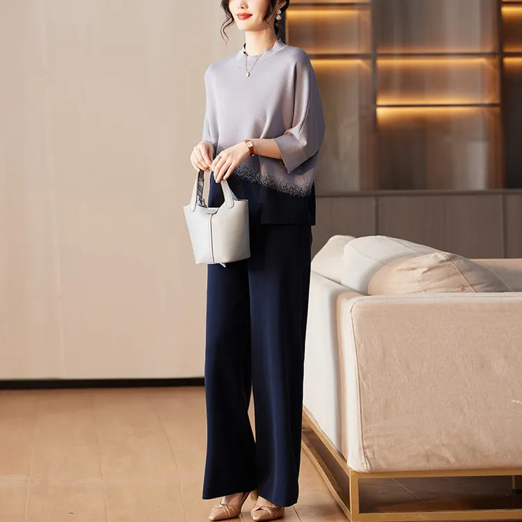 王小鸭妈妈秋装套装女2025秋季新款薄款大码中年运动时尚两件套