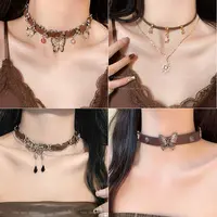 美神降临~棕色皮革蝴蝶项链女小众choker美式辣妹高级复古锁骨链