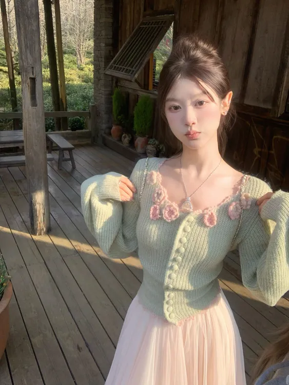 韩系纯欲甜辣妹立体花朵圆领针织开衫粉色超仙唯美半身裙两件套