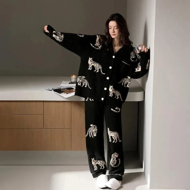 半边绒睡衣女秋冬季冬款加绒加厚家居服保暖黑色豹纹老钱风