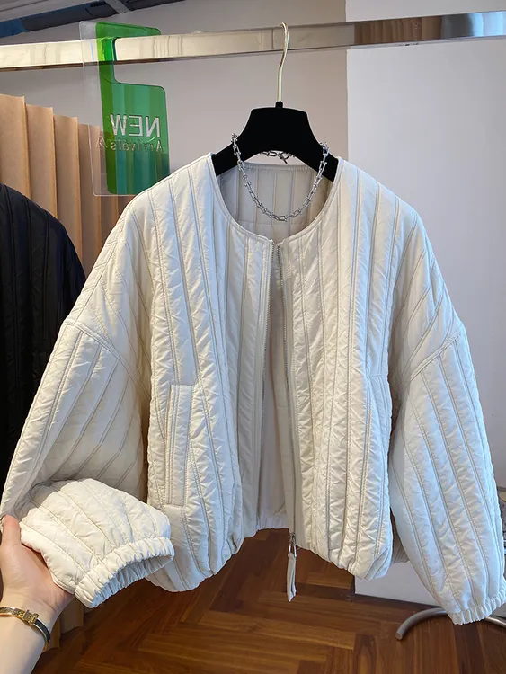 高级感圆领轻薄棉衣棉服女秋冬2025新款宽松保暖短款夹棉外套上衣