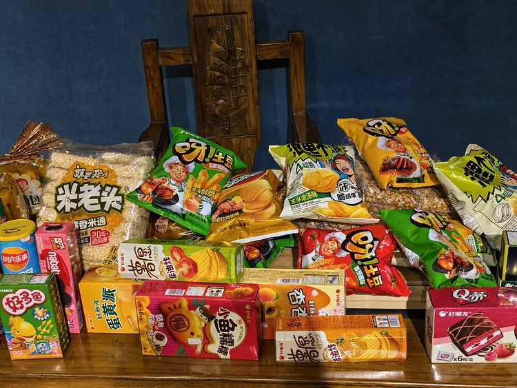 零食盲盒来啦每天给你一点小惊喜大清仓啦