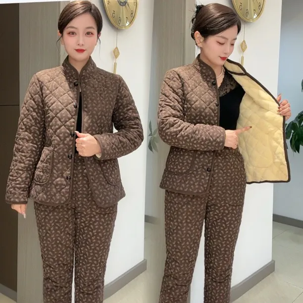 中老年妈妈冬季加绒加厚保暖休闲风棉衣套装外穿