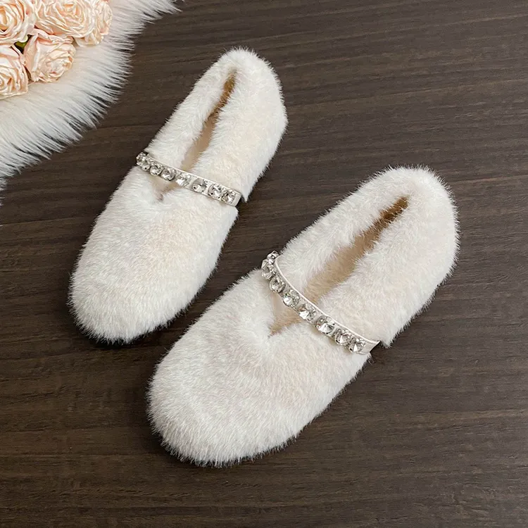 豆豆毛毛鞋女冬外穿2025新款毛毛玛丽珍加绒一脚蹬大码女鞋41一43