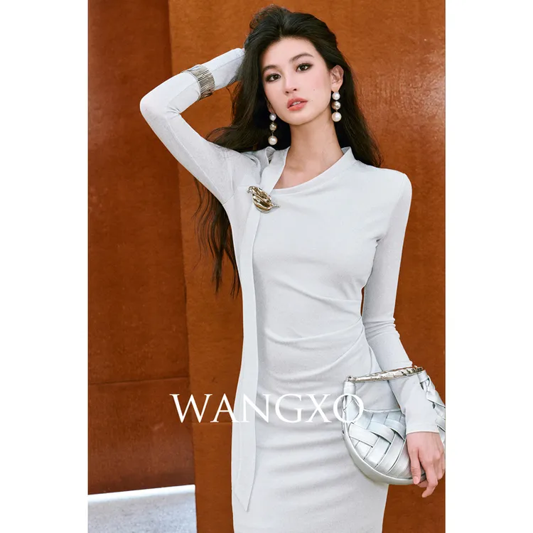 WANGXO   醋酸亮丝针织飘带别针连衣裙250699W