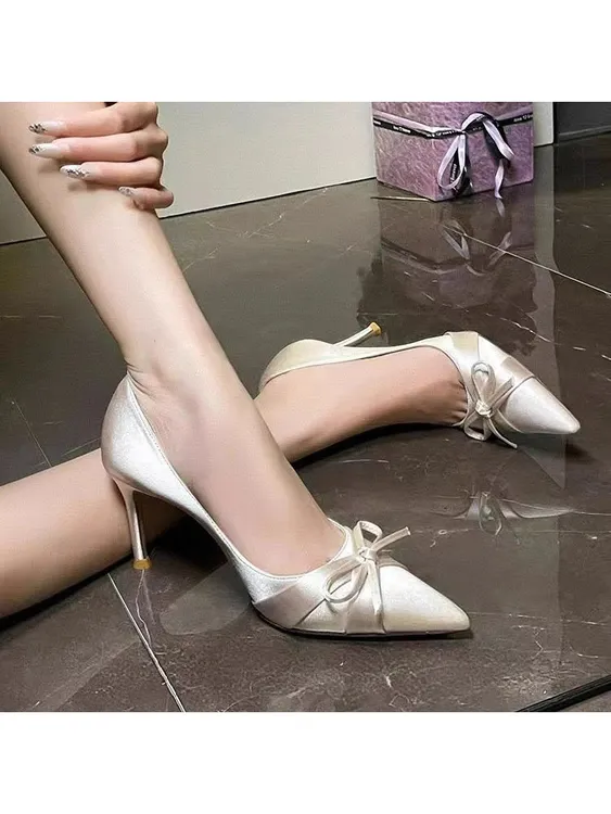 绝美气质高跟鞋女细跟不累脚百搭成人礼尖头蝴蝶结绸缎浅口单鞋女