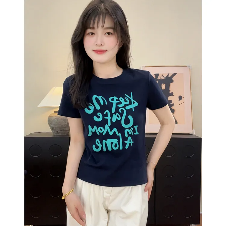 《字母印花》短袖T恤女高弹力修身显瘦清新减龄百搭休闲正肩上衣
