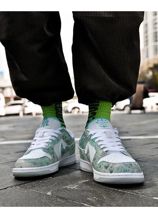 限定烟灰敖丙三太子男鞋时尚女鞋百搭情侣aj1运动鞋潮流休闲板鞋