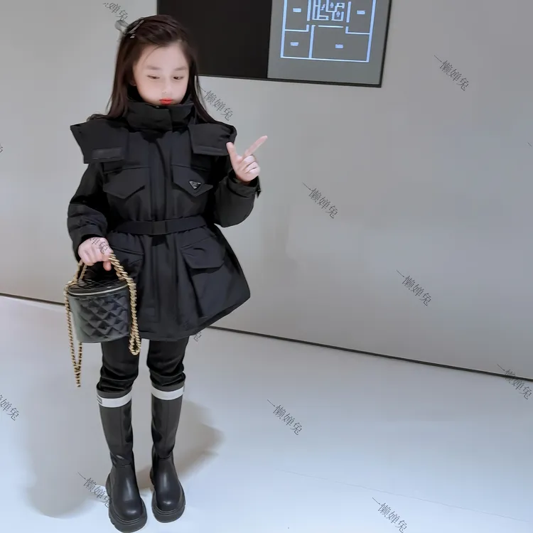 女童冬季羽棉服外套派克服加绒夹棉冲锋衣2025新款儿童收腰上衣潮