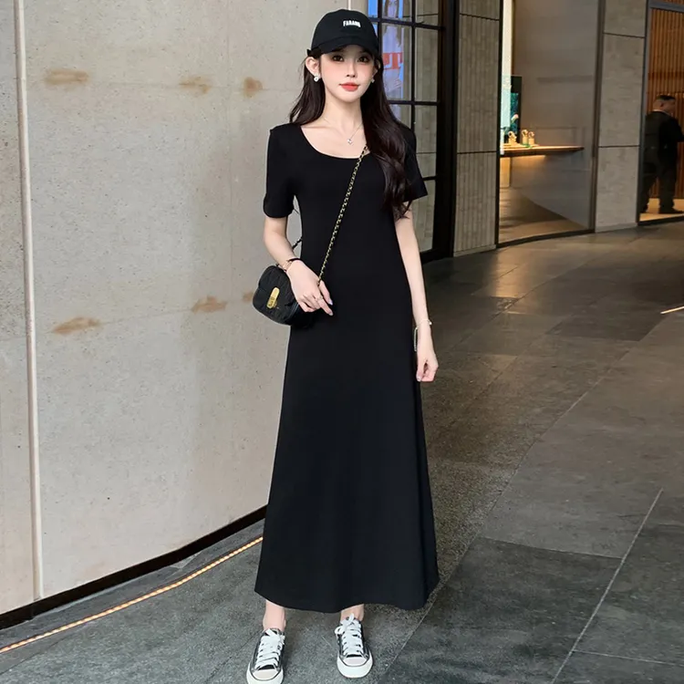 温婉大方衣服时尚宽松休闲慵懒风显瘦长款a字小黑裙外出洋气裙子
