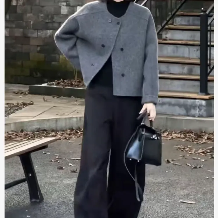 新款圆领短款气质大衣女装宽松大码女装秋冬