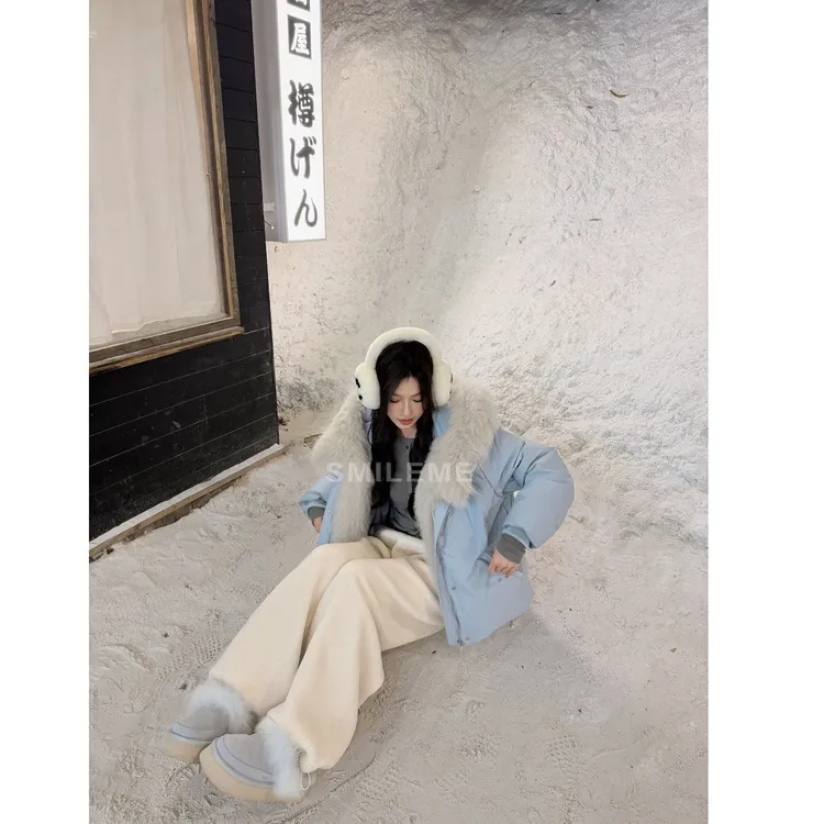 3-SMILEME【闲适安然】90白鹅绒狐狸毛领休闲百搭羽绒服MA08425412