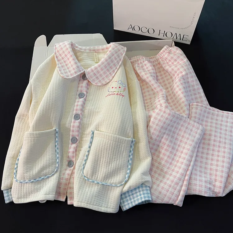 日系可爱kitty猫睡衣女秋冬季加厚保暖空气棉夹层宽松家居服套装