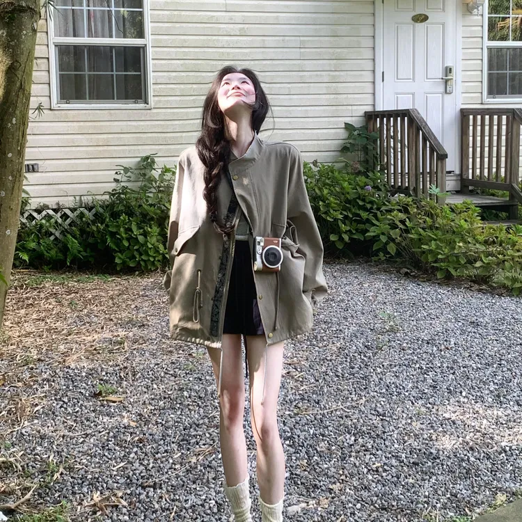 英伦风风衣短款外套女2025春秋小个子气质韩版上衣休闲短裤两件套