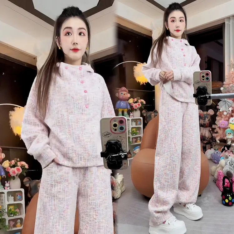 慵懒风法式减龄休闲套装女2025春秋新款彩色连帽上衣直筒裤两件套