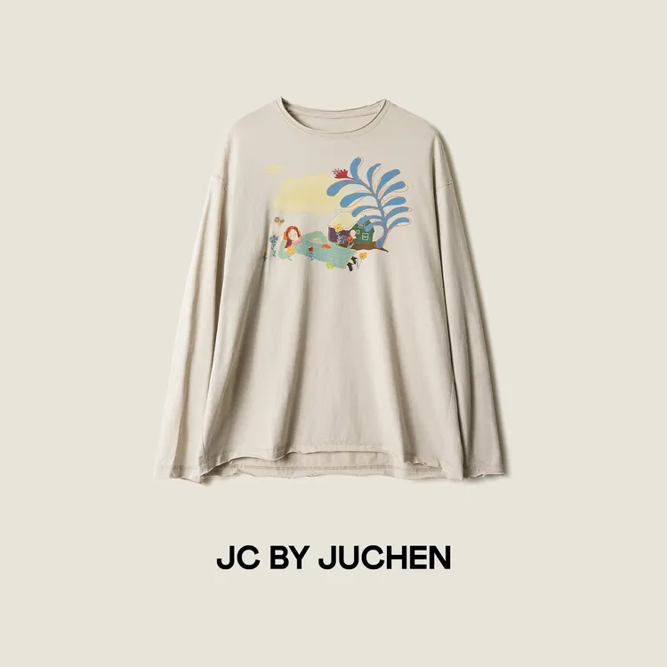 隐居山林的少女插画印花卷边舒适棉质宽松长袖T恤 FW117015-195