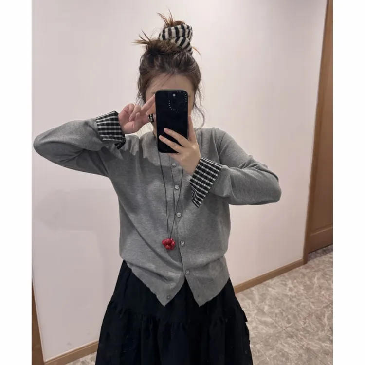 【阿甜大码】长袖格纹拼接毛针织衫极简风开衫款