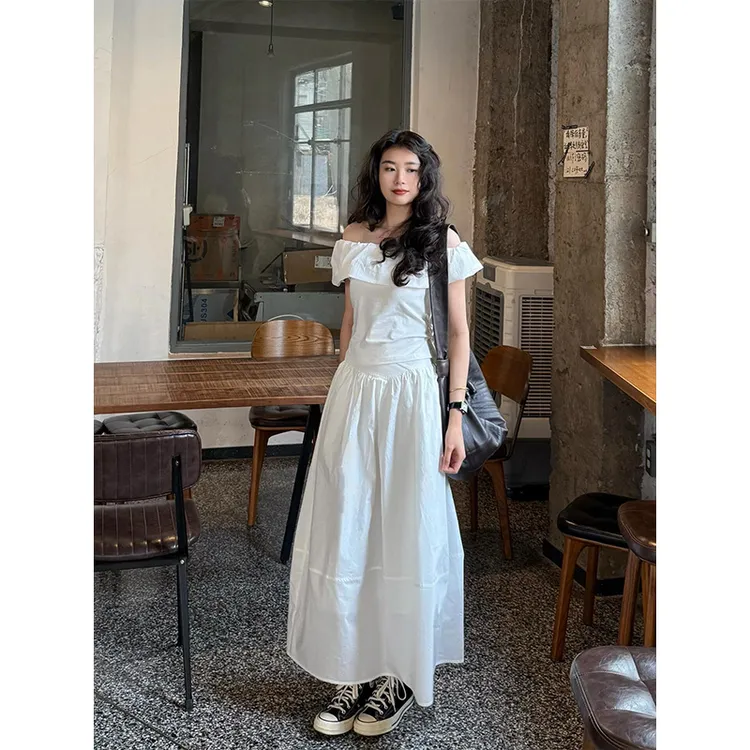 白色气质花边一字肩T恤上衣女夏季新款通勤百搭宽松长裙子两件套