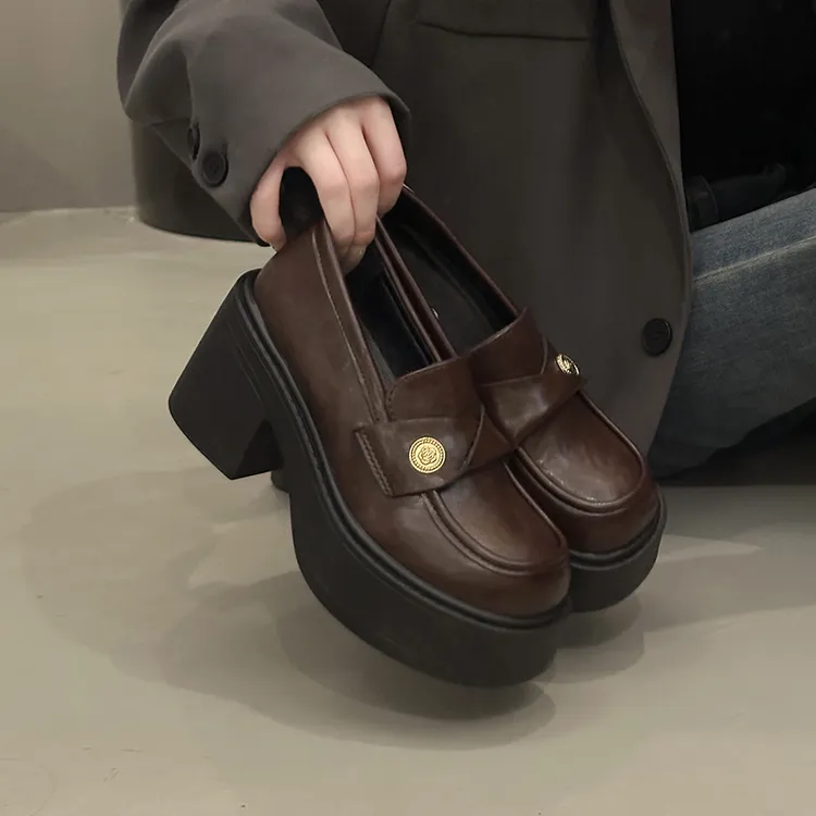 金属乐福鞋女款2025新款秋季超火学院风厚底黑色配裙子基础小皮鞋