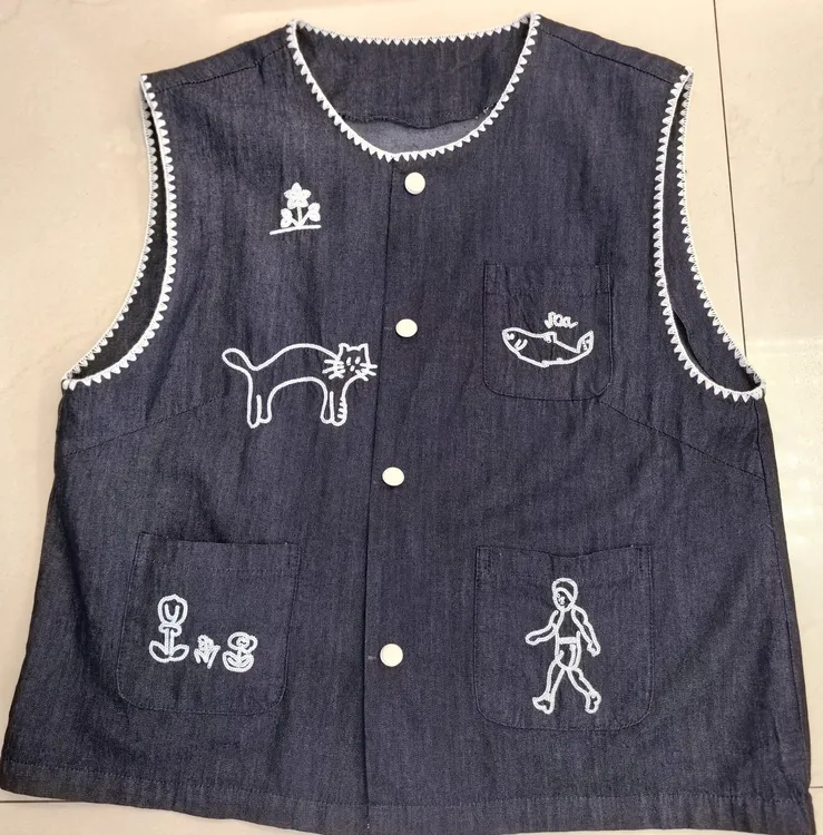 无袖刺绣牛仔海洋蓝刺绣牛仔马甲马夹夏季百搭韩版