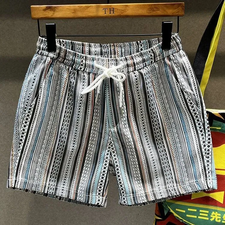 2025新款民族风条纹印花国潮四分工装休闲短裤男夏季宽松沙滩裤