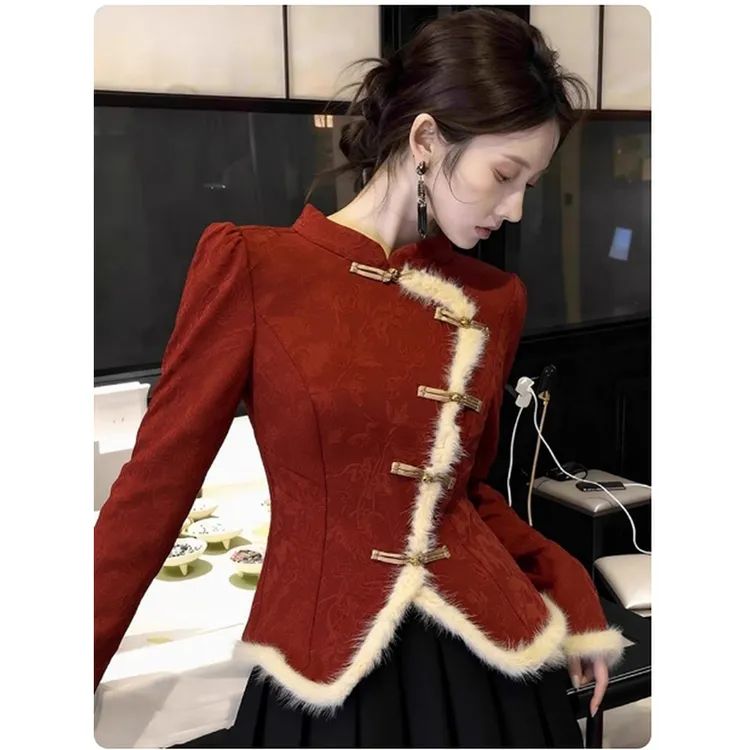 新中式红色上衣2025年秋冬季新款欧货漂亮国风加厚收腰盘扣衬衫女