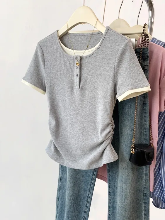 灰色拼接假两件正肩短袖t恤女夏季夏2025新款设计感短款修身上衣
