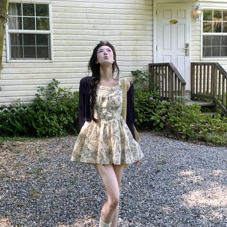 法式纯欲小个子复古碎花女夏季温柔风开衫茶歇绝美仙气质短连衣裙