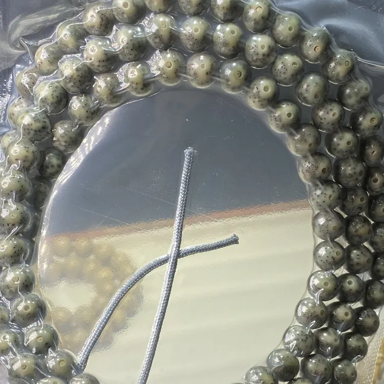 海南星月菩提同枝精品8圆珠脖挂帝王绿