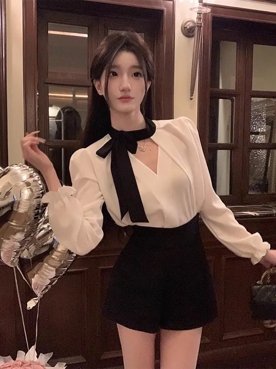时尚气质设计感小众黑白长袖衬衫+高腰显瘦短裤减龄两件套套装女