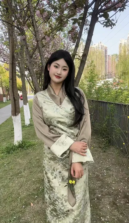 【格桑藏家】2025减龄民族风藏服气质优雅时尚春装（只漫山）