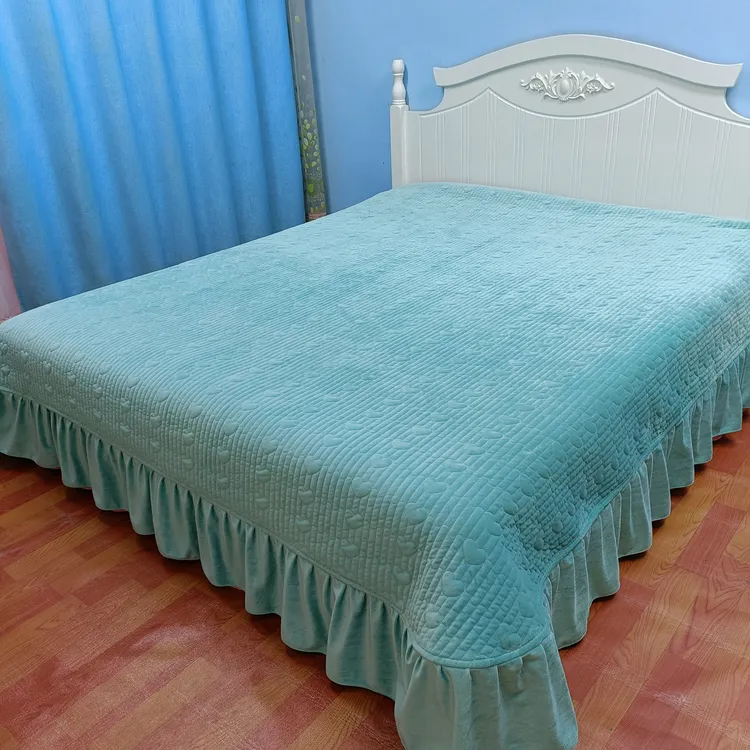 冬季保暖加大加厚防滑夹棉绗缝婴儿绒纯色单床盖榻榻米