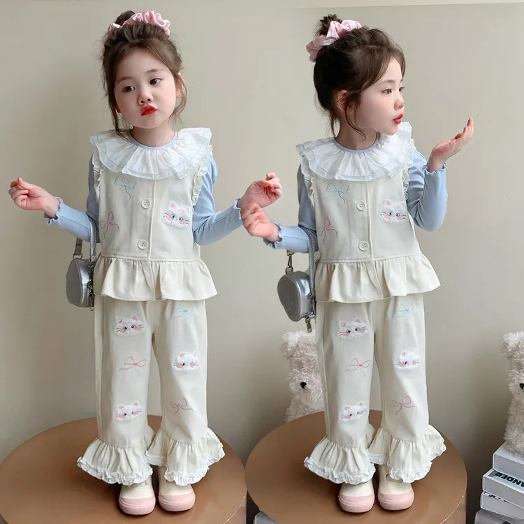 女童秋装套装2025新款4-6岁幼儿园潮款小童女宝春秋季洋气三件套