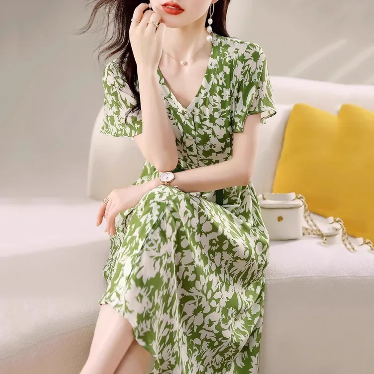 哥弟阿玛施正品专柜2025夏季新款雪纺V领收腰碎花连衣裙女款裙子