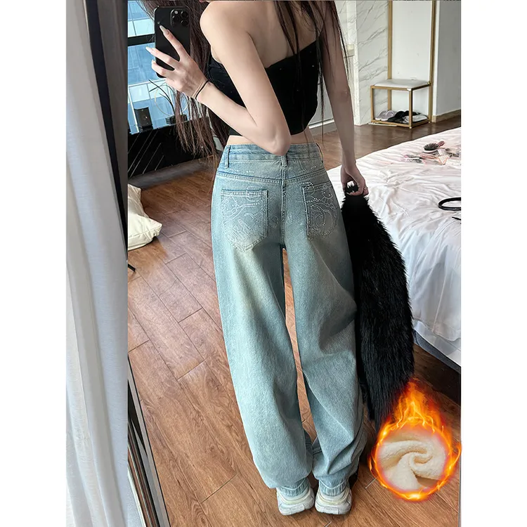 闪钻猫咪加绒阔腿牛仔裤女2025冬季新款高腰宽松显瘦小个子拖地裤