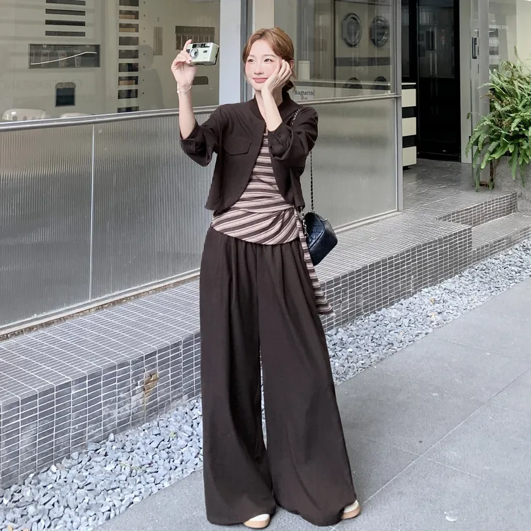韩系ootd穿搭秋季三件套女2025新款休闲短外套条纹内胆阔腿裤套装