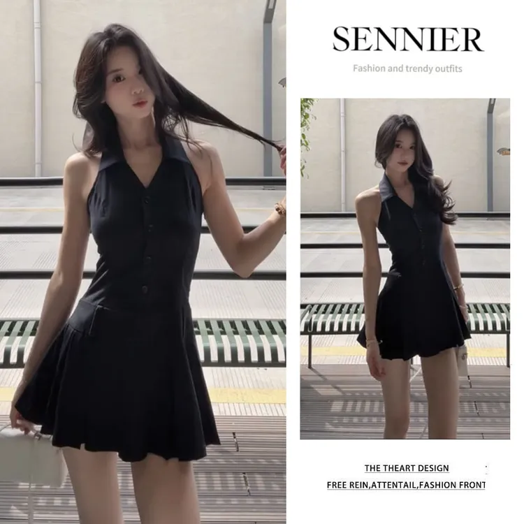 韩系穿搭2025夏季新款气质高级感百搭无袖修身挂脖连衣裙显瘦短裙