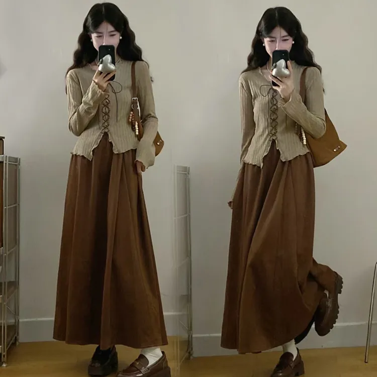 大码胖mm秋冬新款韩系复古系带木耳边长袖针织显瘦两件套装女