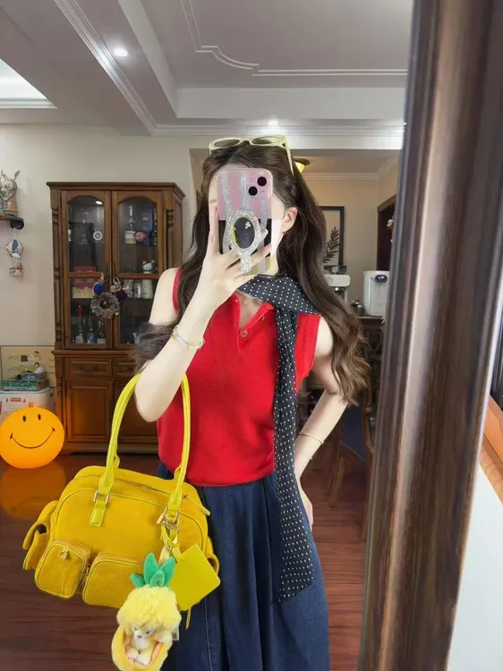 SS1373穿搭一整套多巴胺出游旅游高级感红色针织背心半裙两件套