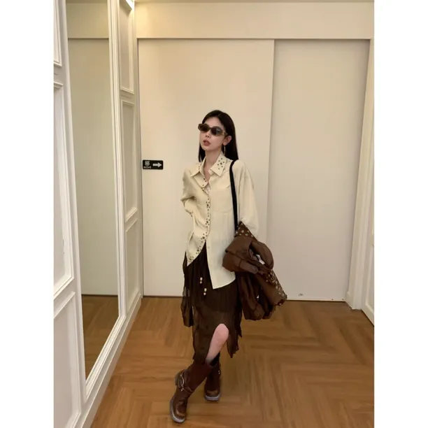 【赵小小&摩登旧事】8067 秋季Polo领刺绣宽松慵懒杏色衬衫长袖上衣