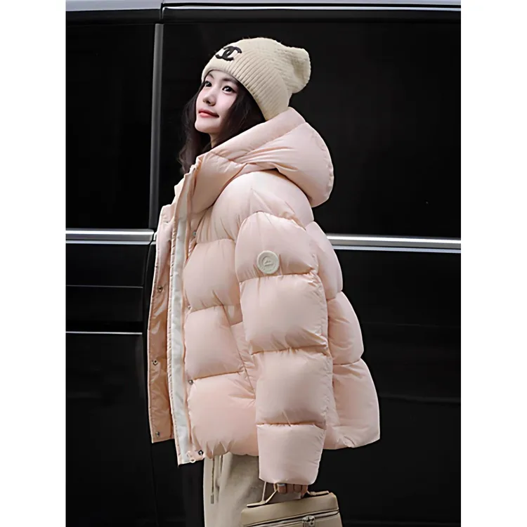 泡芙2025新款羽绒服女冬季时尚宽松连帽加厚短款保暖面包服外套潮