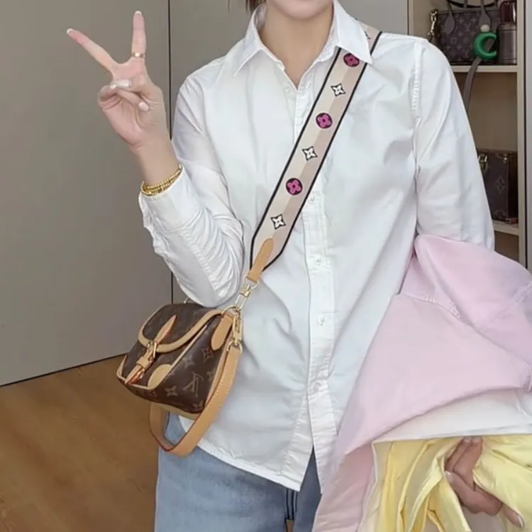 纯色简约百搭衬衣打底2026春季新款气质减龄显瘦POLO领衬衫