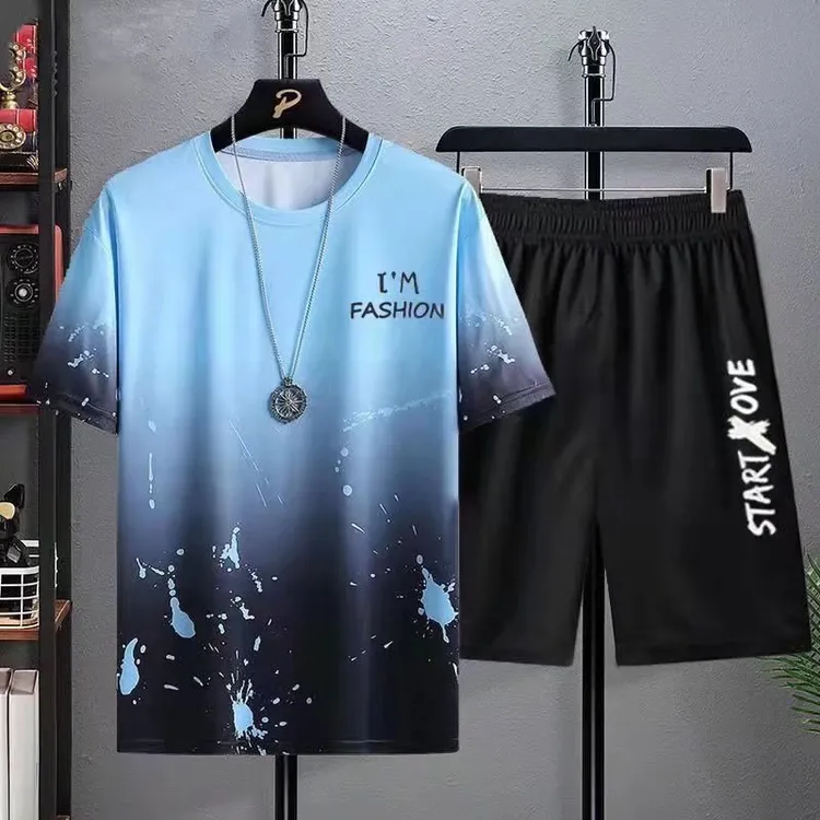 运动休闲套装男士夏季薄款冰丝宽松大码渐变短袖T恤搭配五分短裤