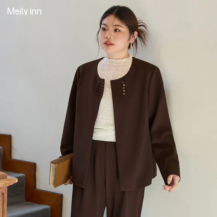 美丽客栈2025秋冬新款大码女装气质外套胖mm宽松显瘦短款圆领上衣