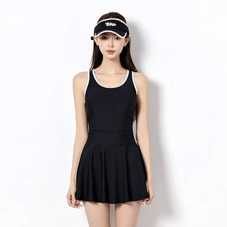 女士连体吊带裙式潜水服高级感遮肉显瘦适合温泉与运动训练