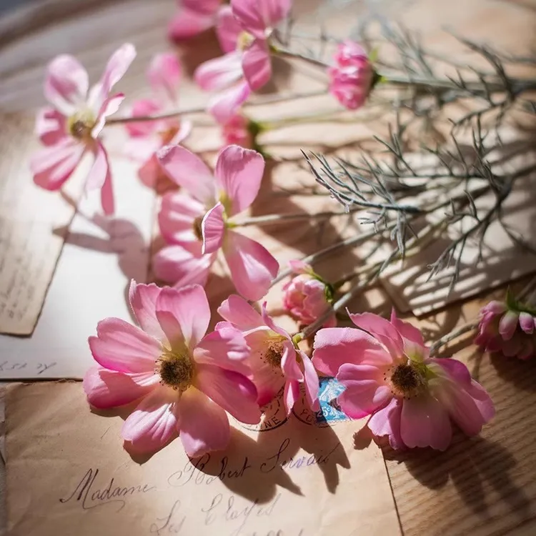 格桑花波斯菊花束仿真花插花洋甘菊植绒假花客厅花艺装饰餐桌