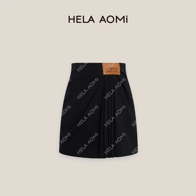 HELAAOMI “皮标短裙”不规则皮标褶皱百褶设计感半身裙CY5BB71614