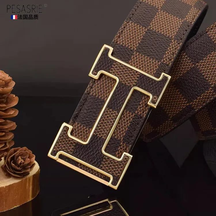 男士皮带男款2026新款爆款商务平滑扣腰带字母扣头户外牛仔裤专用