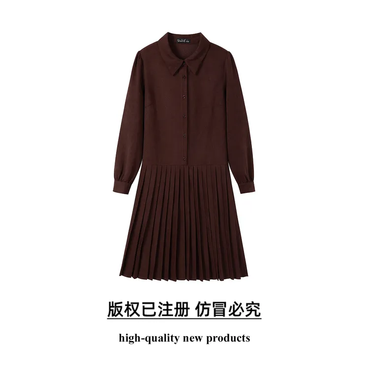 奢姿大码女装2025冬季翻领设计气质连衣裙胖妹妹时尚百褶复古裙子