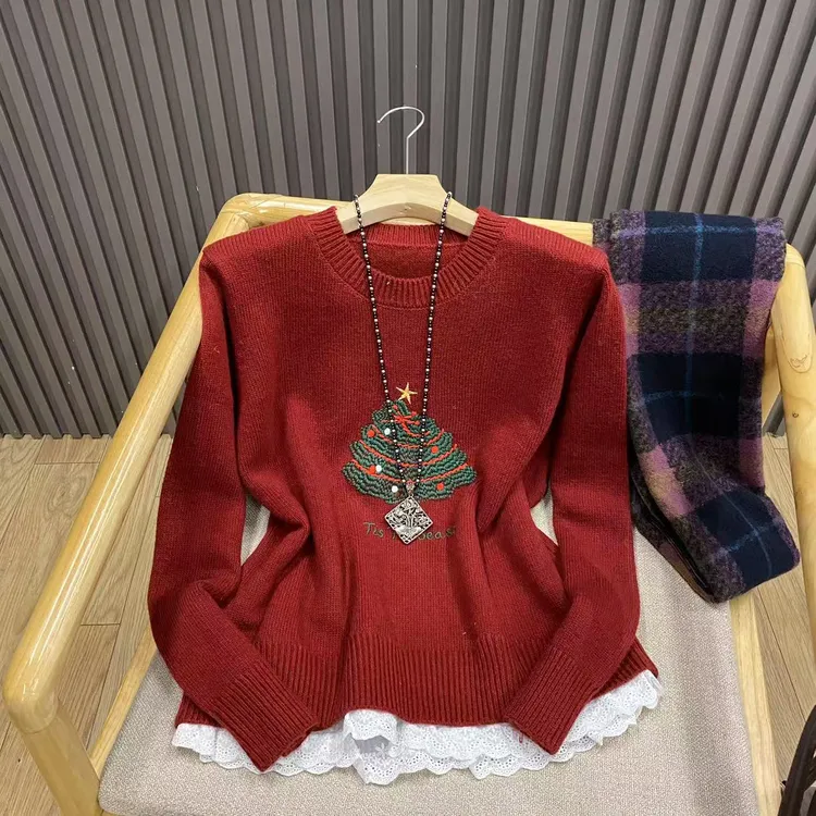 秋冬圆领套头刺绣蕾丝拼接毛衣宽松百搭减龄圣诞树针织衫女Z75053